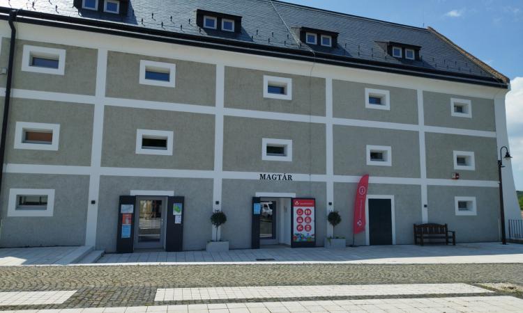 magtár