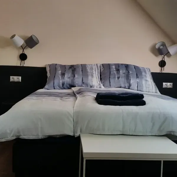 Szobák 3