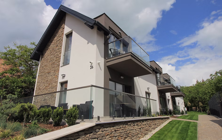 M26 Prémium Apartmanok