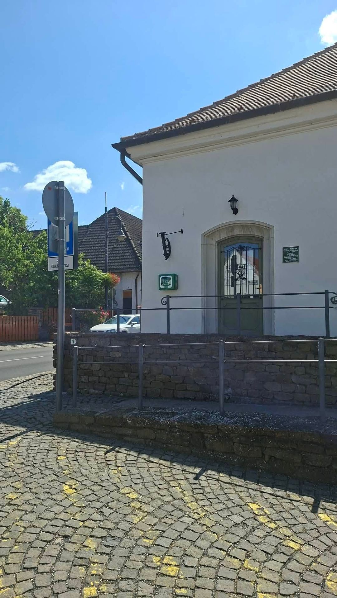 Életmentő segítség a Mádl Ferenc téren
