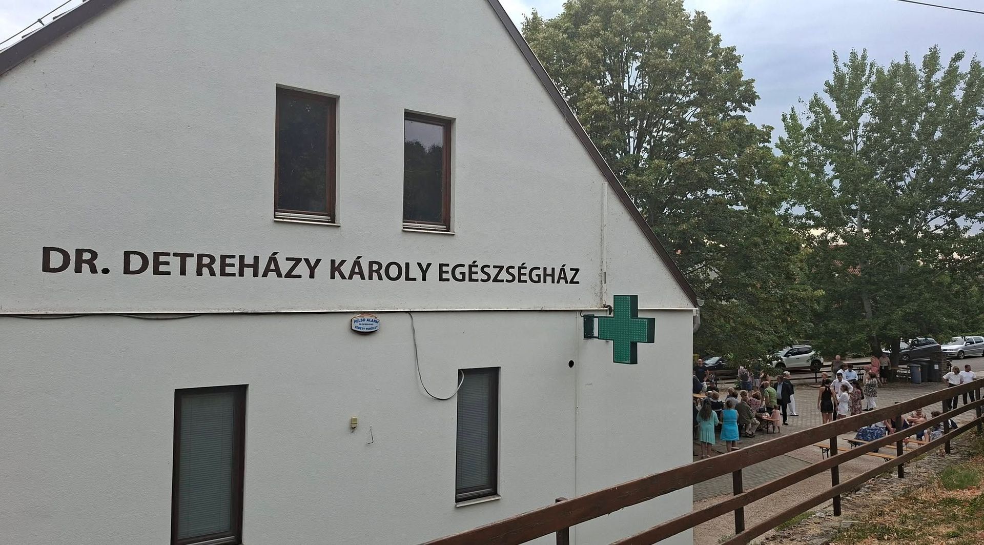 Dr. Detreházy Károly Egészségház - a tihanyi egészségház új neve
